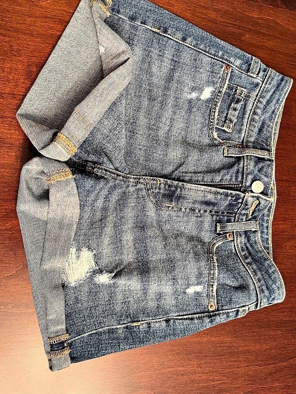 Old Navy Distressed Denim Shorts in Blue